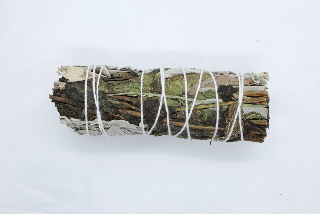 White Sage w Peppermint Smudge